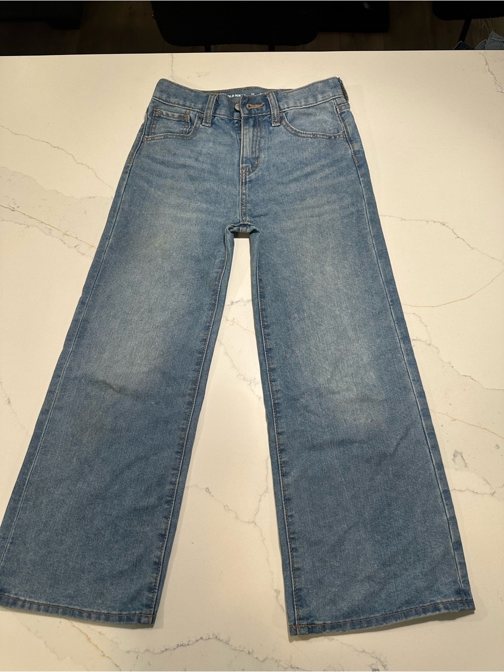 Old Navy Women's Wide-Leg Jeans in Light Blue Denim